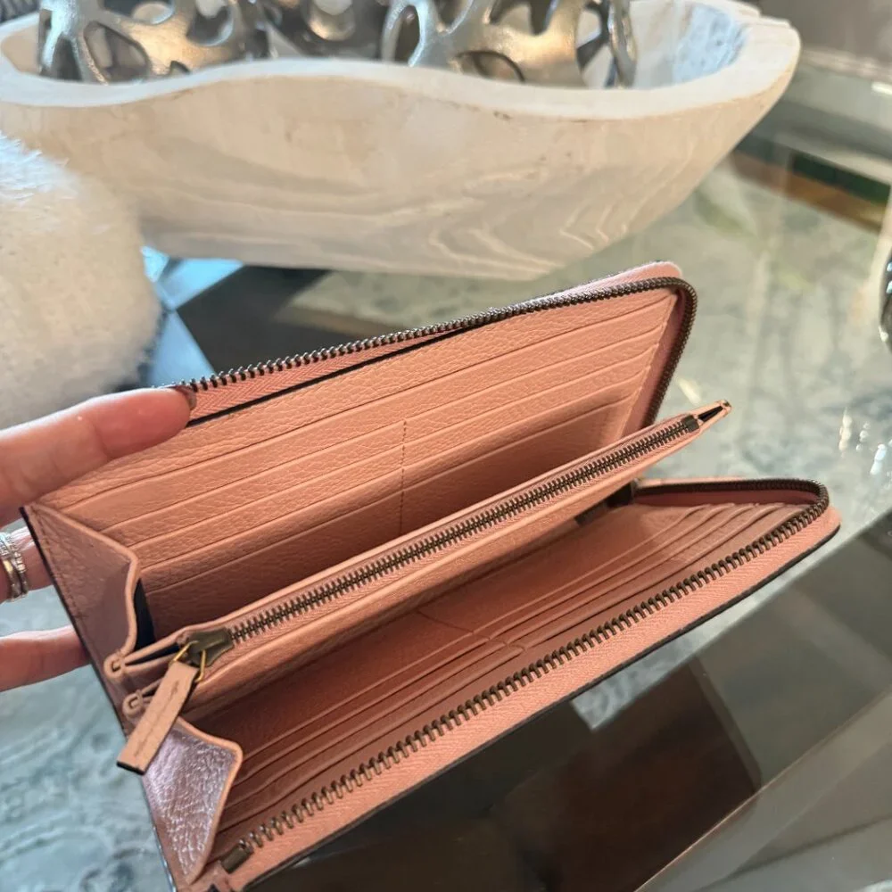 Gucci Blind for Love Wristlet - Certificate of authenticity ( COA) included - Picture 6 of 13